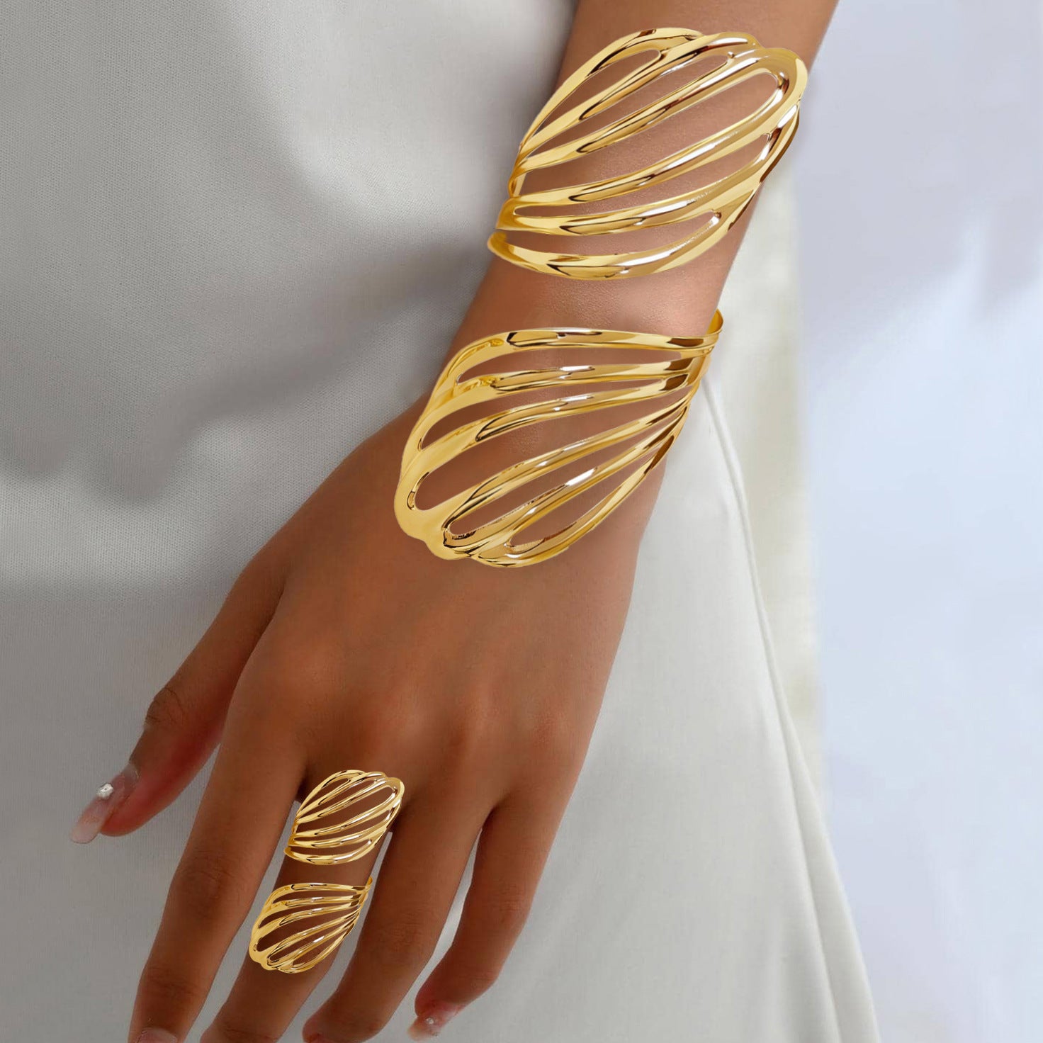 bracelet and ring set