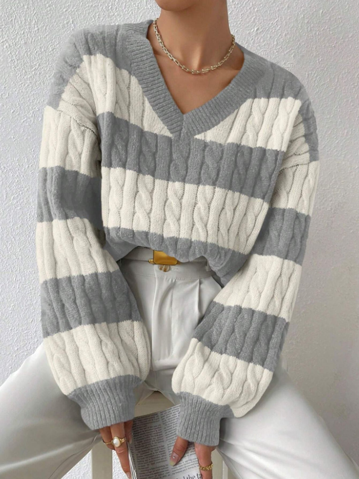 Women's Striped Cable Knit Sweater – V-Neck Oversized Chunky Pullover with Balloon Sleeves