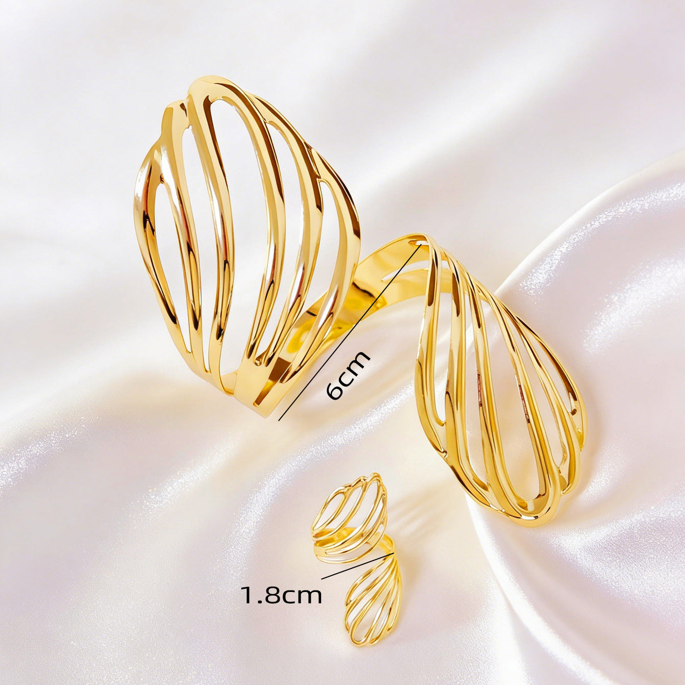 bracelet and ring set