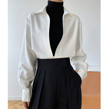 Valeria V Shirt